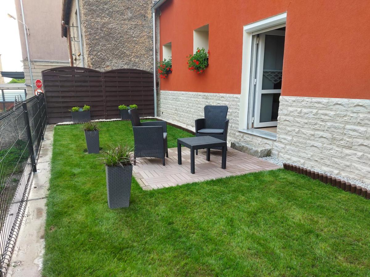 Apartament Przy Ratuszu Boguszów-Gorce Dış mekan fotoğraf