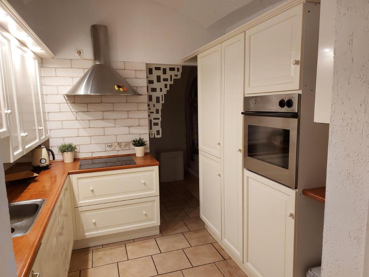 Apartament Przy Ratuszu Boguszów-Gorce Dış mekan fotoğraf
